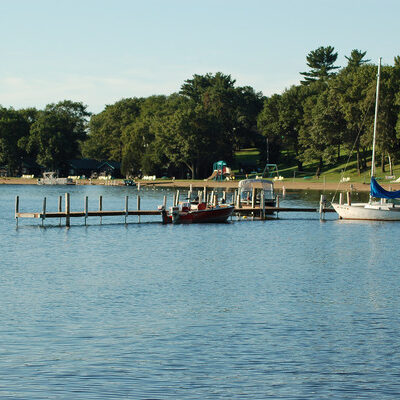 Family Resorts & Campgrounds